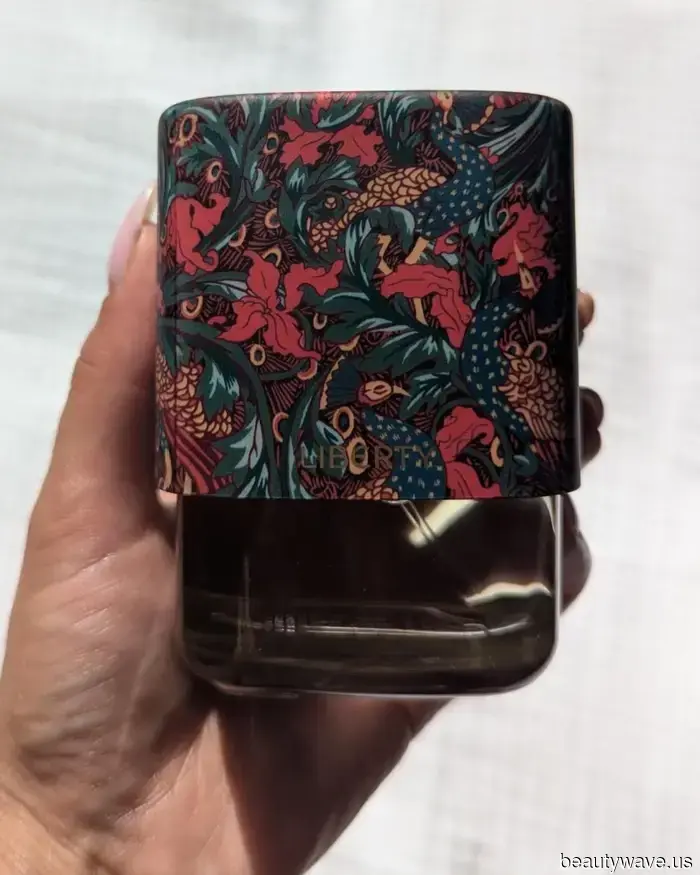 I’m in on the secret—this perfume brand is why the most stylish women in London have such an expensive scent.