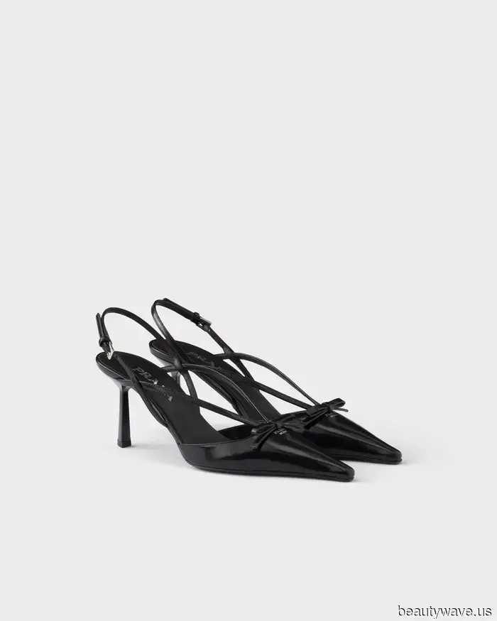Not Wedges, Not Pumps—This Is the Latest Heel Trend That Fashion Icons in Paris Are Embracing This Season.