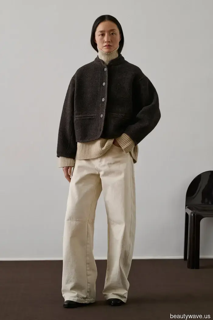 My Most Stylish Coworker Just Gave Me a Heads Up: This High-End-Looking Zara Jacket Will Be Gone by the Weekend.