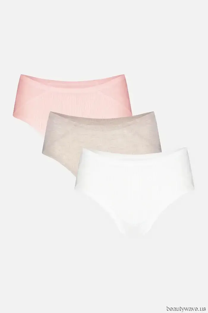 Ho iniziato con 30 paia di jeans *troppi*&mdash;ecco cosa è sopravvissuto al mio enorme ripulire dell'armadio.