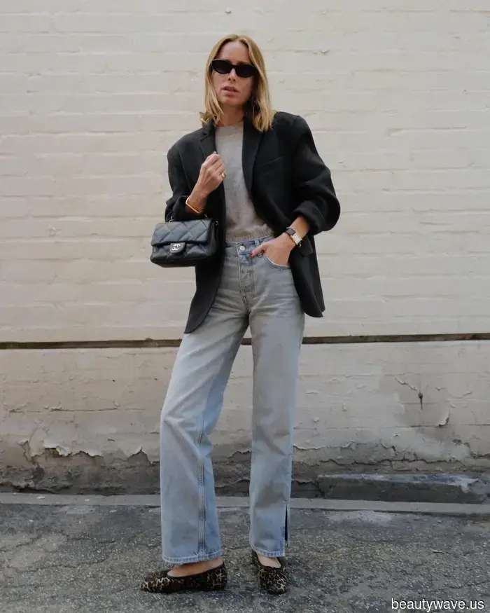 This Denim Trend Has Returned: I Never Imagined I Would Wear These Jeans, Yet Now They Are the Most Fashionable Piece in My Wardrobe.