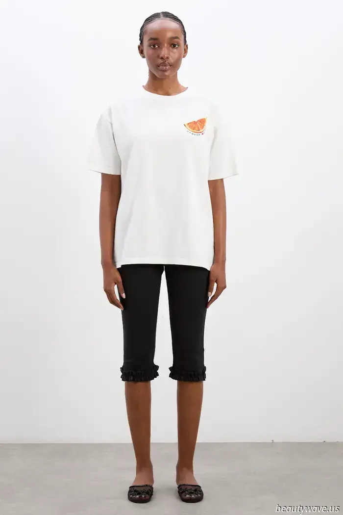 Last year, I thought of these trousers and shoes as "outdated"—this summer, they're all I desire to wear.