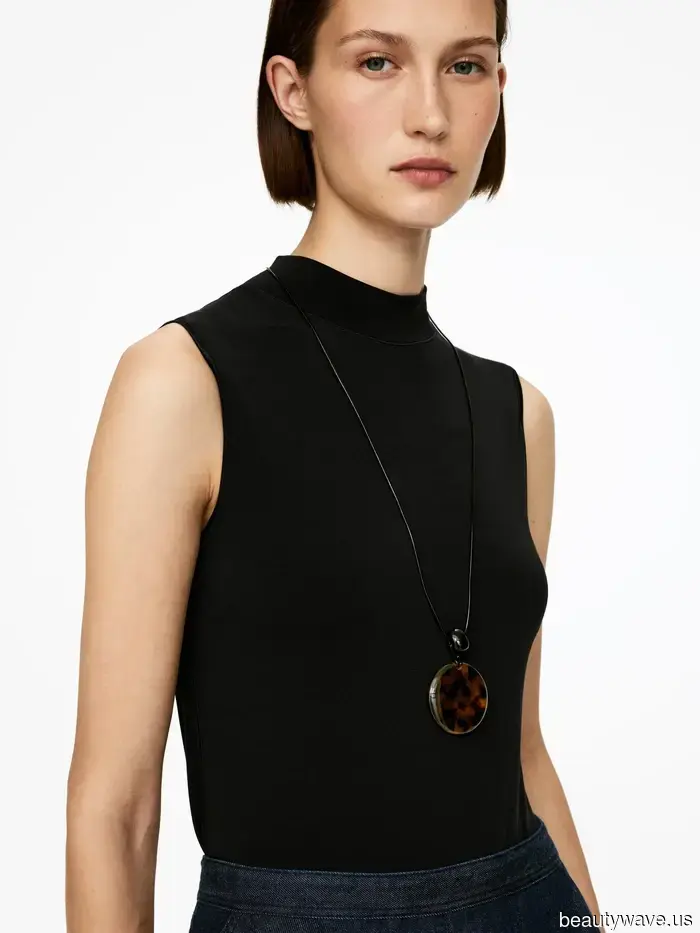 Fact: The Most Stylish Summer Outfits Feature Long Sleeves—7 Sophisticated Looks I'm Imitating