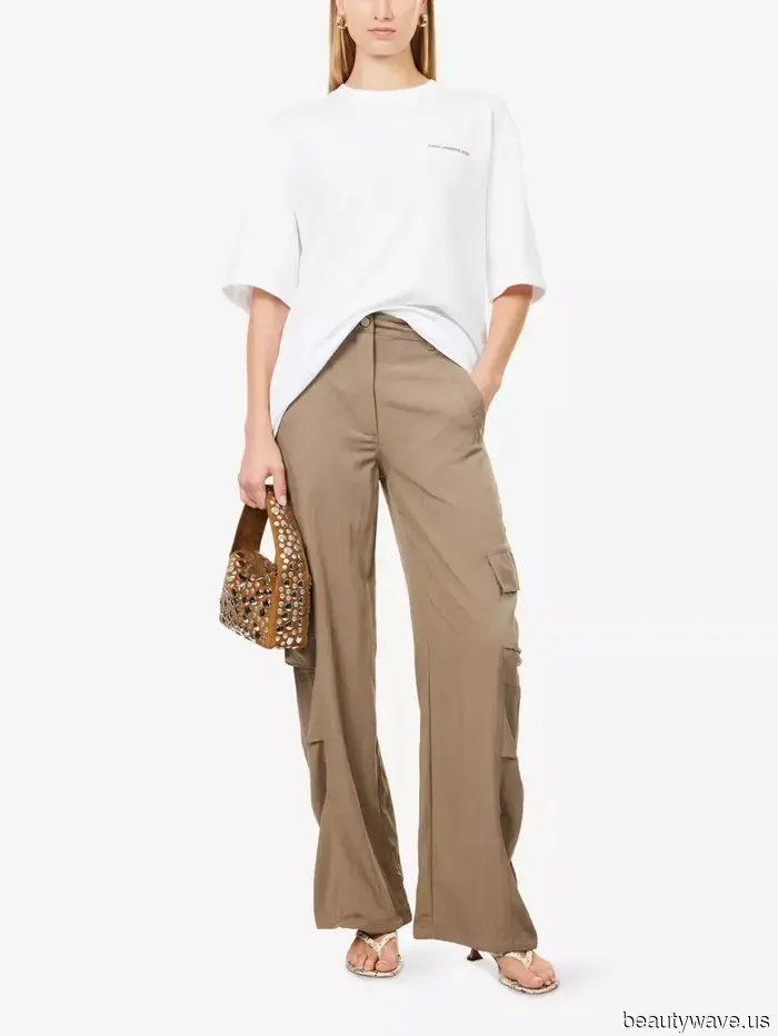 I Never Expected These Trainers to Look Elegant Until I Came Across 7 Outfits That Changed My Mind.