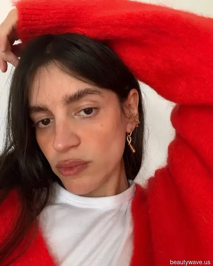 Alle meine Freunde mit coolem Stil machen diesen Ohrpiercing-Trend, der niemals veraltet sein wird.