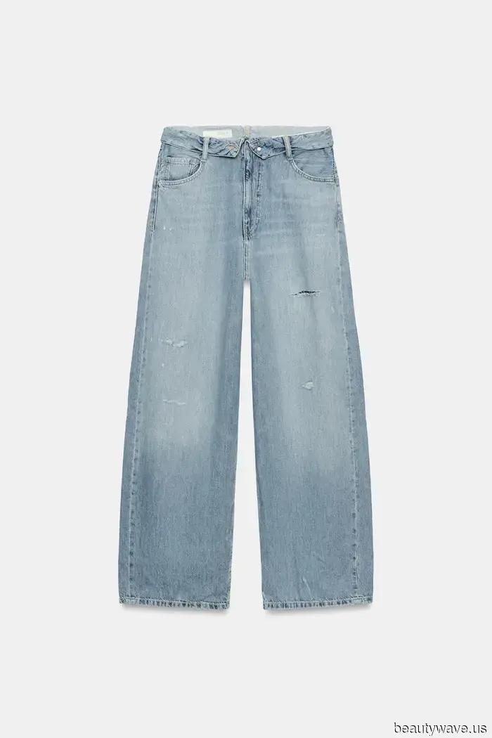 If you're aiming for a chic look this summer, swap out barrel jeans for one of these 6 denim trends.