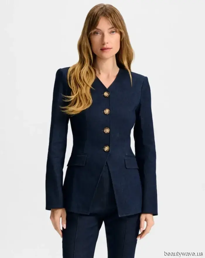 It Turns Out That Everyone With Exceptional Style Is Already Sporting One of These 6 Autumn Denim Trends.