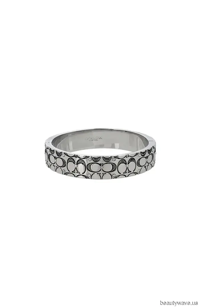 My little sisters believe I'm wealthy—here are the items under $150 that are giving them that impression.