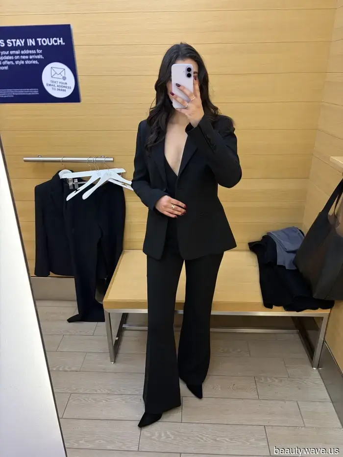 I Recently Tried on GapStudio's Winter 2025 Collection—4 Outfits That Made Me Feel Like a '90s Supermodel