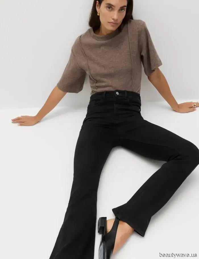 Keine Leggings, kein Handgepäck&mdash;Coole Mädchen Flughafen-Outfits beinhalten diese Jeans, Tasche und Schuhe