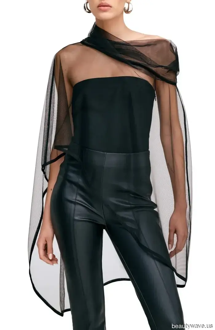 Estas tendencias de festival altamente específicas eran imposibles de ignorar en el Revolve Festival.