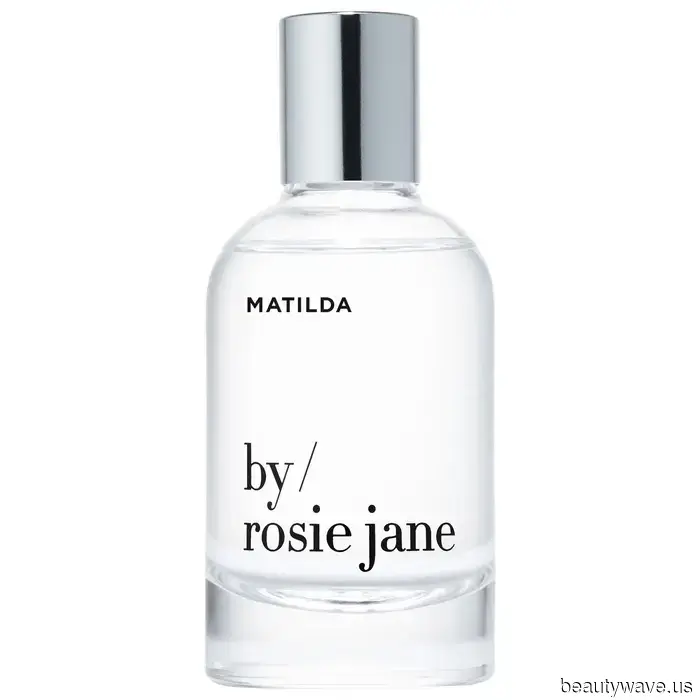 Los individuos más elegantes que conozco están haciendo espacio en sus tocadores para este perfume ácido.