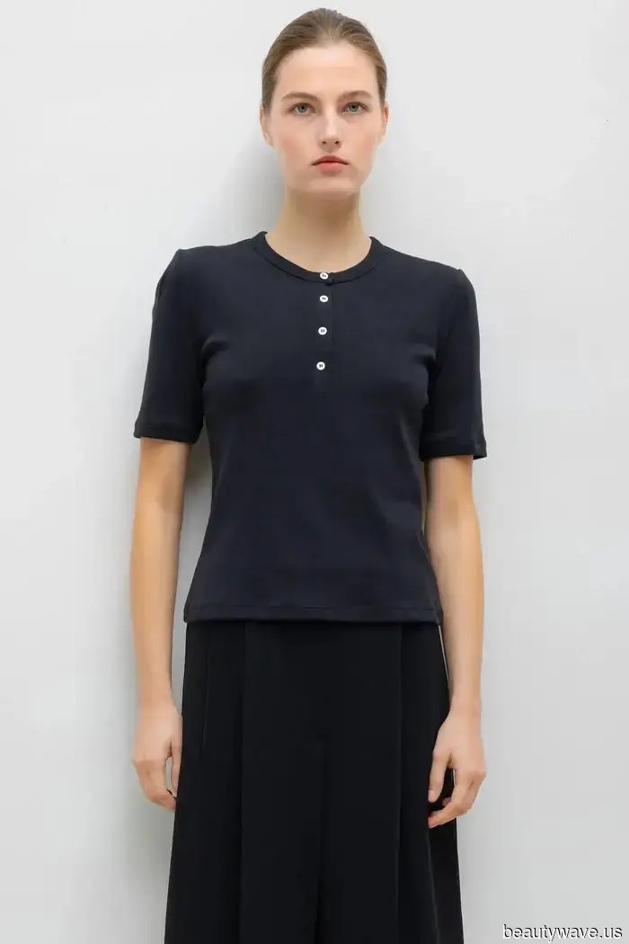 Not Polos: The Non-Traditional Top That Trendy Girls Will Sport This Fall