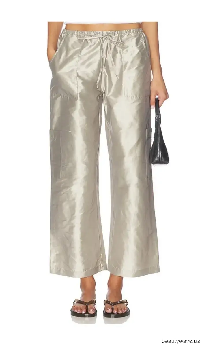 Le It Girls Concordano: Questa È l'Alternativa Cool 2026 ai Pantaloni di Seta Classici dell'Estate Scorsa