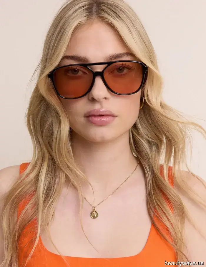 5 Stylish Jeans and Top Pairings Everyone Will Sport This Summer