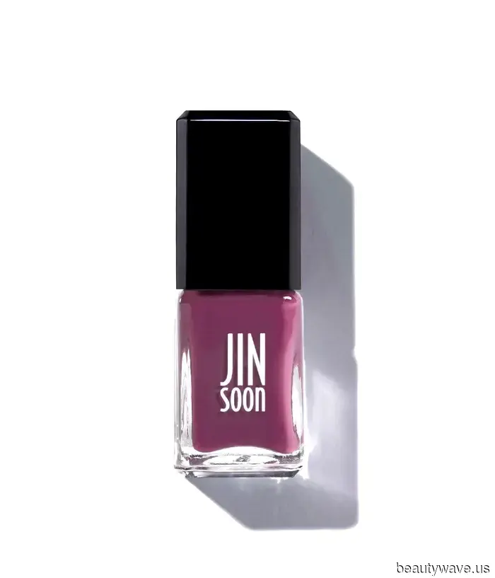 Anne Hathaway sported this sheer pink nail polish priced at $18 during the filming of The Devil Wears Prada 2.