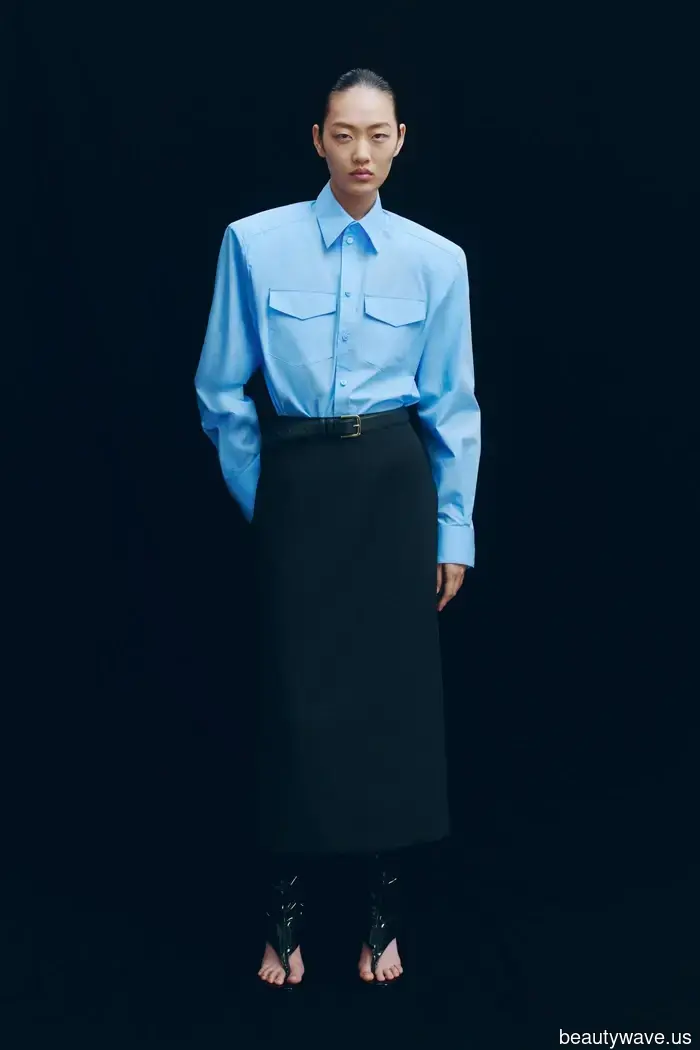 Laura Harrier y los fundadores de Wardrobe.NYC coinciden: Usa *estos* pantalones de chándal de H&M en tu próximo vuelo.