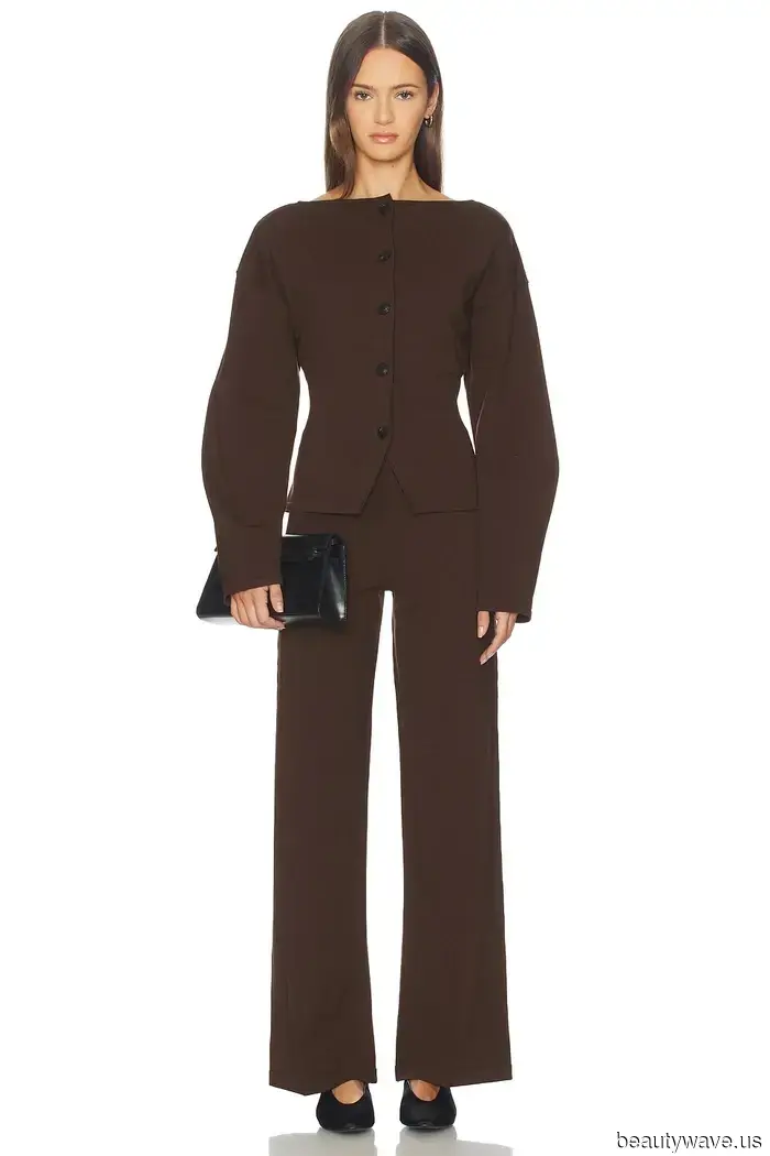 Il modo più semplice per sembrare alla moda nell'autunno 2025 è indossare questa tendenza.