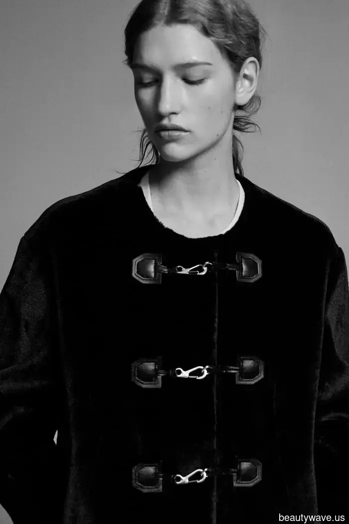 Estas últimas novedades de H&M no son una broma: 47 piezas que te harán recibir cumplidos y pondrán celosos a tus detractores.