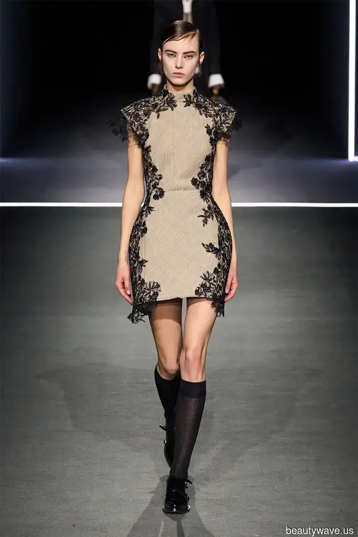 Every stylish girl you know already has these fall items on their wish lists.