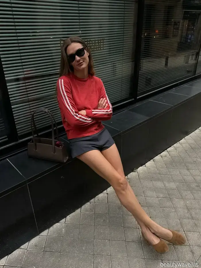 I've Analyzed It—Here Are the 5 Color Combinations That French Women Choose for an Elegant Look in Spring.