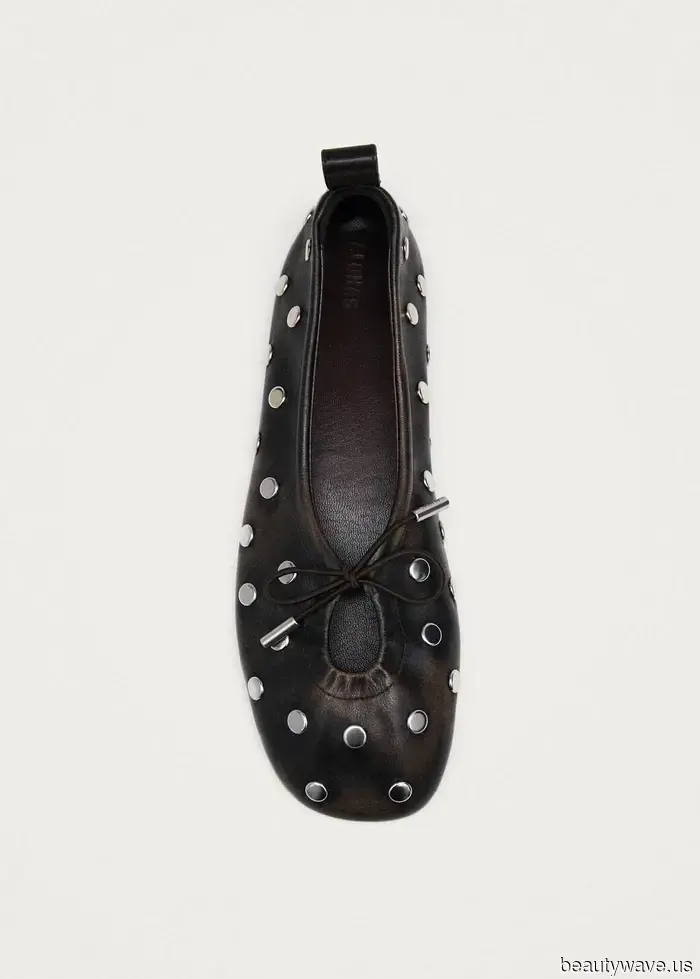 Ovunque guardo, donne eleganti indossano esattamente queste ballerine per rendere abiti e jeans più eleganti.