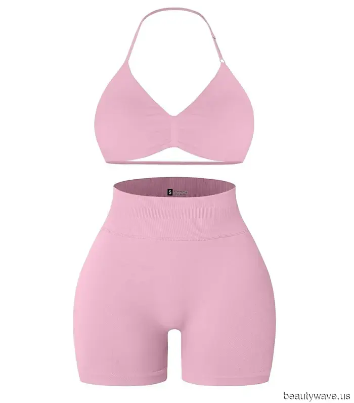Heiße Mädchen mit kleinem Budget bestellen diesen süßen Trainingssets von Amazon diesen Sommer.