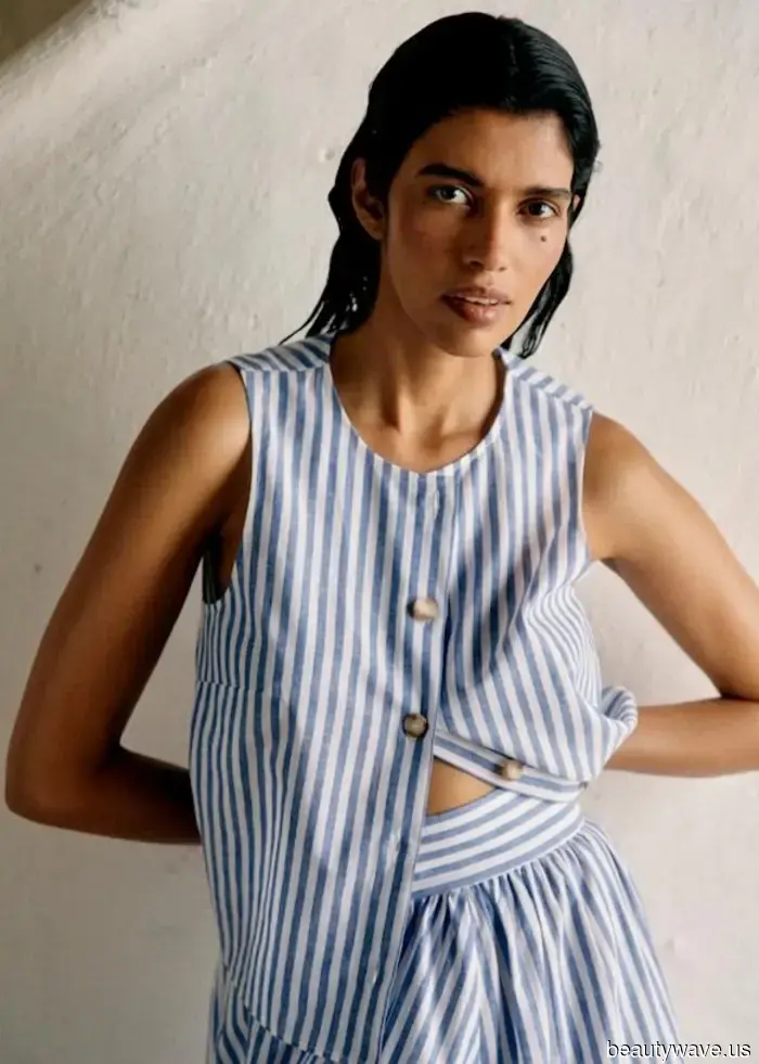 No Need for Color Coordination—This Summer Outfit Trend Is All About Fashion Happiness