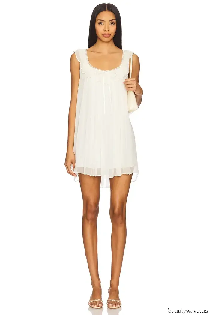 Las chicas geniales están usando esta cómoda tendencia de vestido de verano 2026 para lucir de manera effortless chic.