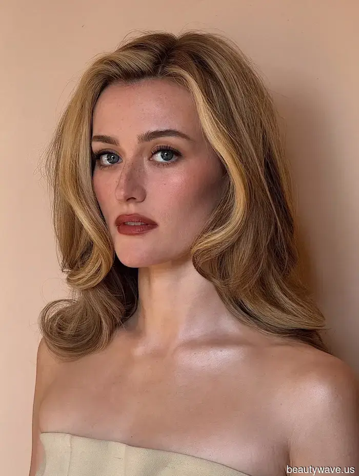 La riga laterale è tornata&mdash;Ecco i modi approvati dalla Gen-Z per acconciarla nel 2026