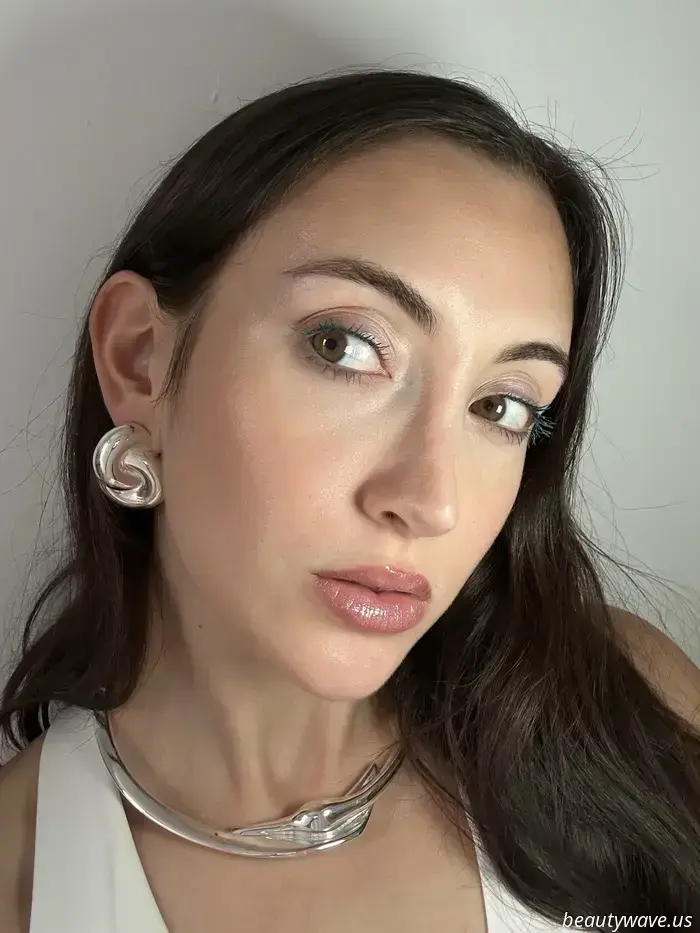 Nicht Schwarz, Nicht Braun: Die "polariserende" Mascara-Farbe, die Dua Lipa mich dazu brachte, den ganzen Sommer zu tragen