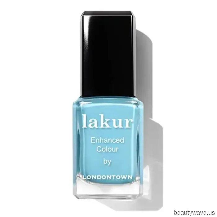 Hailey Bieber Just Endorsed My Favorite OPI Nail Shade for Summer.