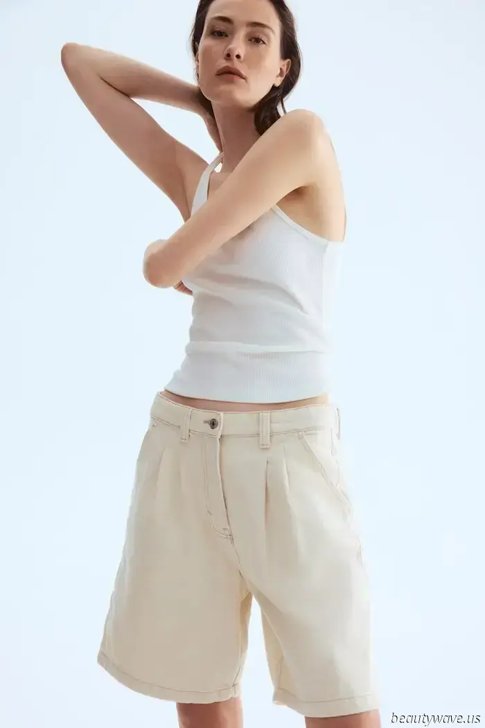 Embrace the Trend: The 6 Summer Denim Styles We're Opting for Instead of Loose Jeans
