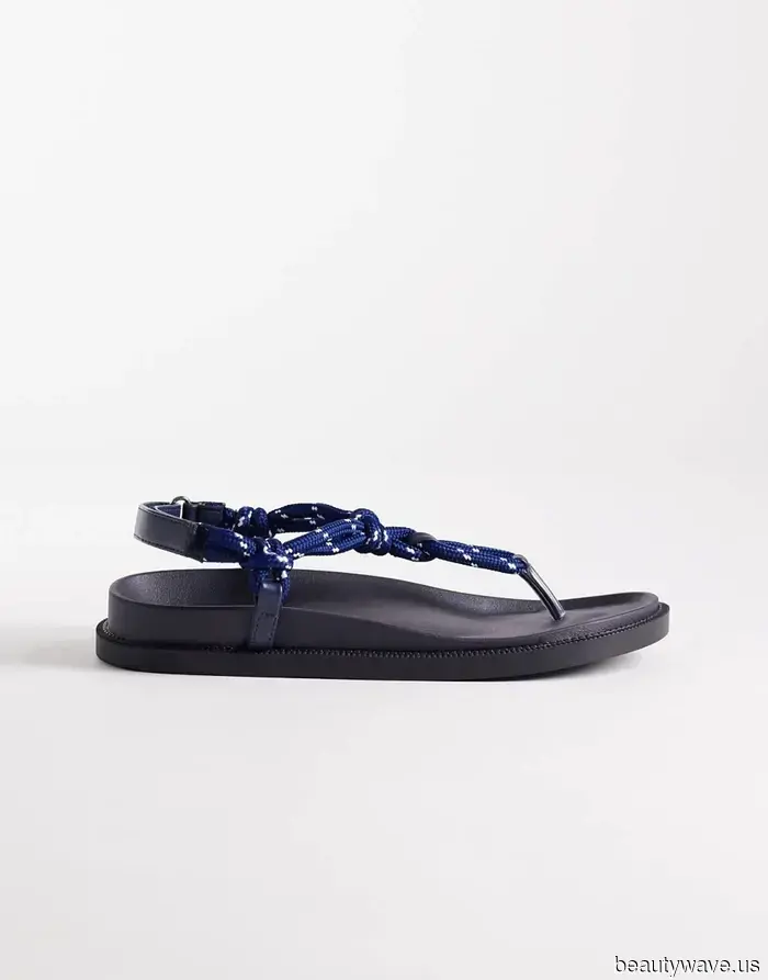 Apologies, Birkenstocks—Here are the 5 Stylish Shoe Trends European Women Will Embrace This Summer.