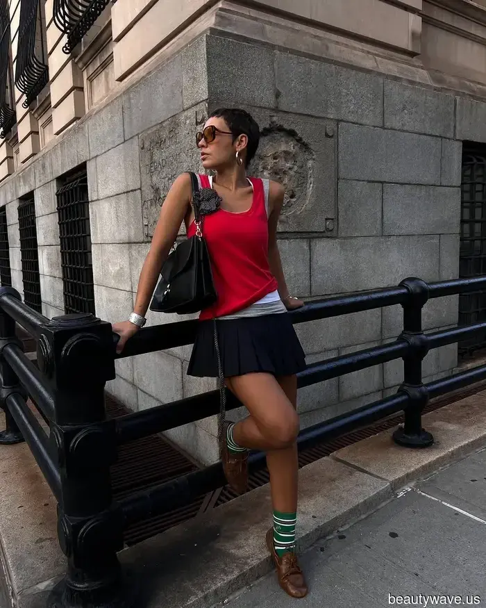 Adiós, Bailarinas: Las It Girls en Londres, Nueva York y París están priorizando esta tendencia de zapatos planos este otoño.