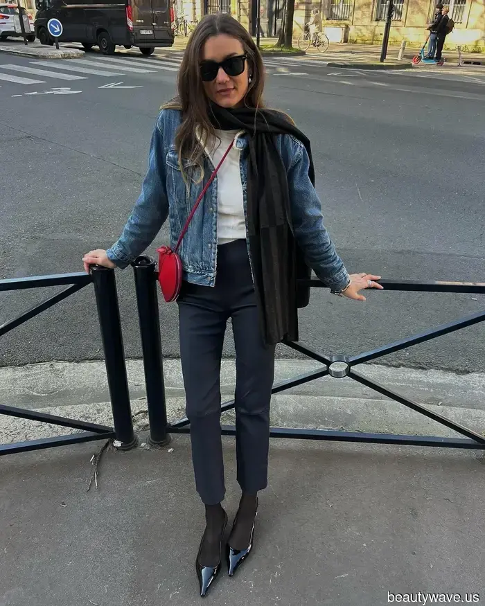 Nicht Ballerinas, nicht Stiefel, Pariser tragen gerade diesen eleganten Schuhtrend immer wieder.