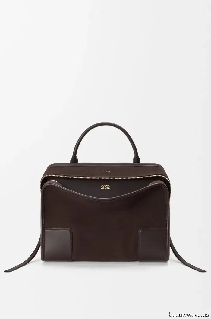 The First Spring It Bag Has Arrived—And Every Fashionable Individual Already Has It.