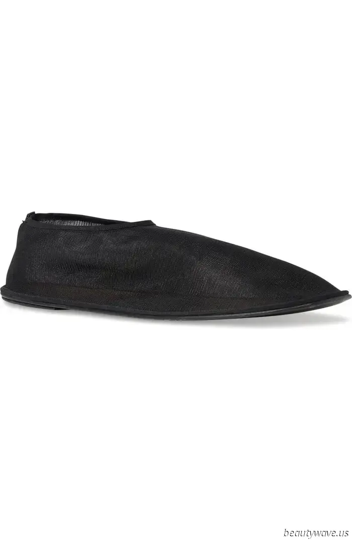 I'm amazed that these 15 stylish designer items are deeply discounted at Nordstrom at this moment.