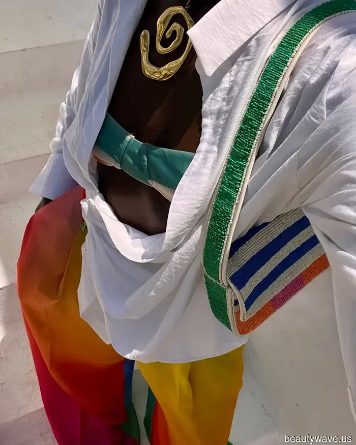 6 Trending Summer Handbags That Exclaim "That's Right—I’m In the Know"