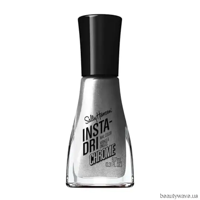 Von Paris nach Japan: Das werden die gefragtesten Nageltrends weltweit diesen Sommer sein.