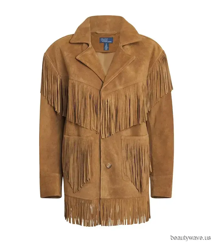 Chic parents from Tokyo to Paris showcase their effective everyday outfits.