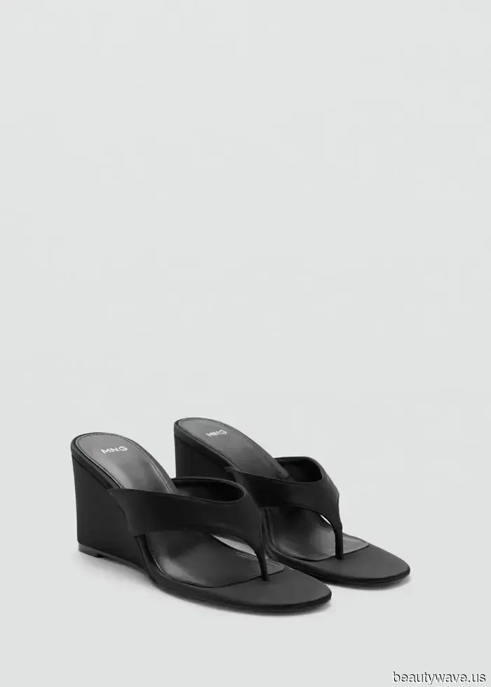 Everyone is aware that I have great taste in shoes—here are 7 summer trends that I wholeheartedly endorse.