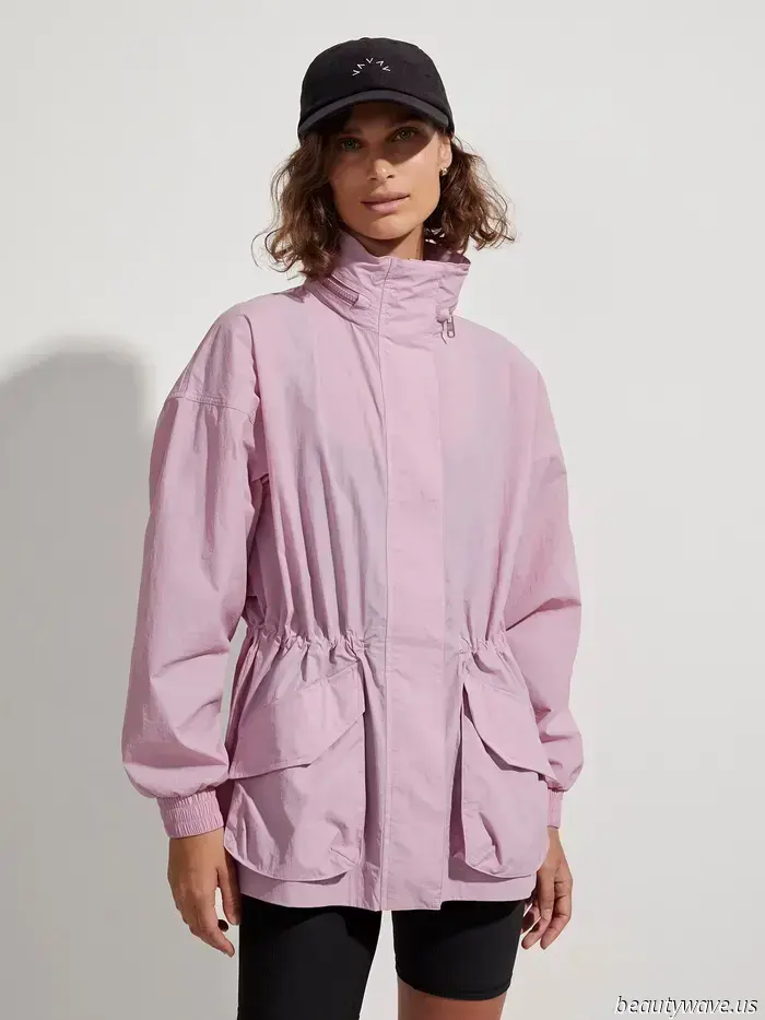 Sorry, Blazer — plötzlich ist dieser „hässliche“ Jacken-Trend der Favorit jeder modebewussten Person.