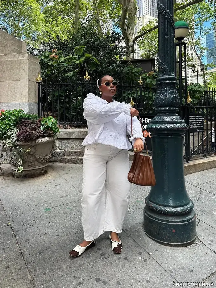 Ho setacciato ogni passerella e momento di street style&mdash;Questi trend in denim per la primavera sembrano superati per il 2026