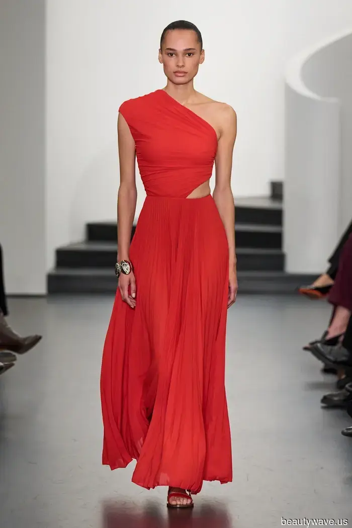 Please Note: Here are the 6 Most Stylish Summer Dress Colors You Should Consider Adding to Your Closet.