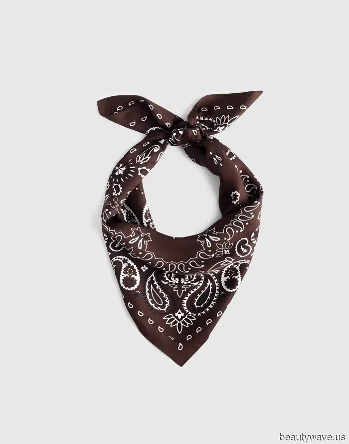 Если вы хотите одеваться как модный человек, вот 10 вещей, которые стоит купить в этом апреле.