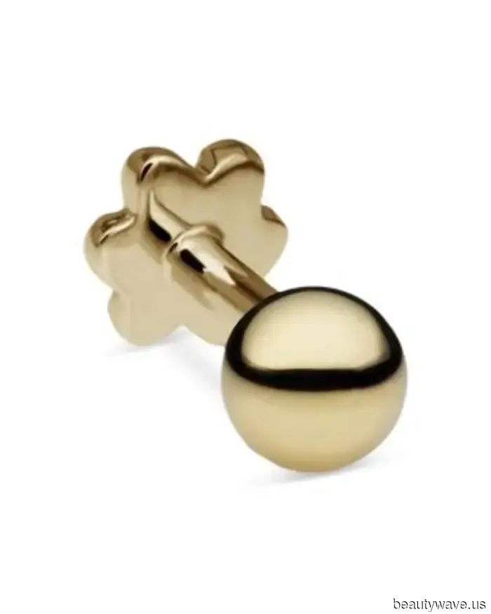 Все мои друзья с классным стилем делают этот тренд прокола ушей, который никогда не выйдет из моды.