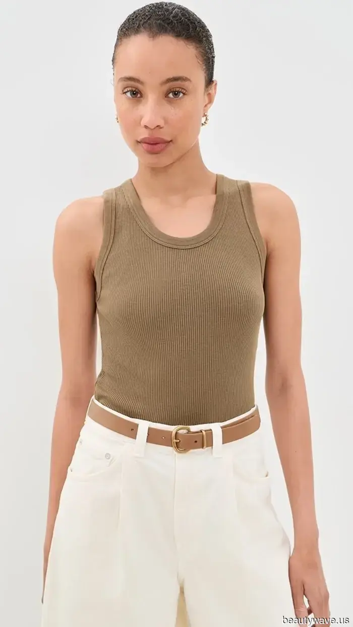 Neither Black nor White: The Chic Neutral Shade Everyone Is Sporting This Summer