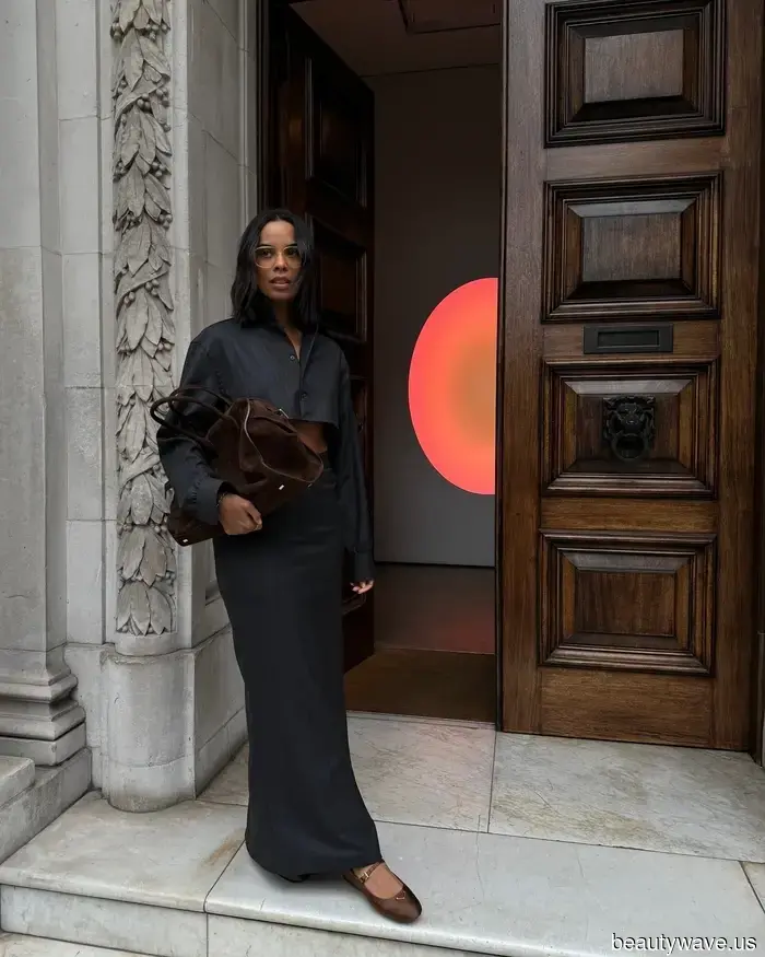 Black shoes will forever be a classic choice, but this stylish shoe color is the only one I plan to wear this autumn.