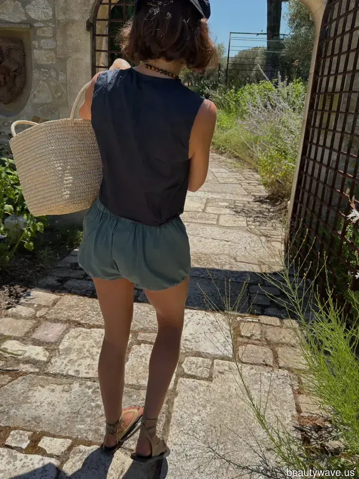 ¡Muévete, Bermudas! Aquí hay 5 maneras de llevar la tendencia de los pantalones cortos que la gente de moda ama este verano.
